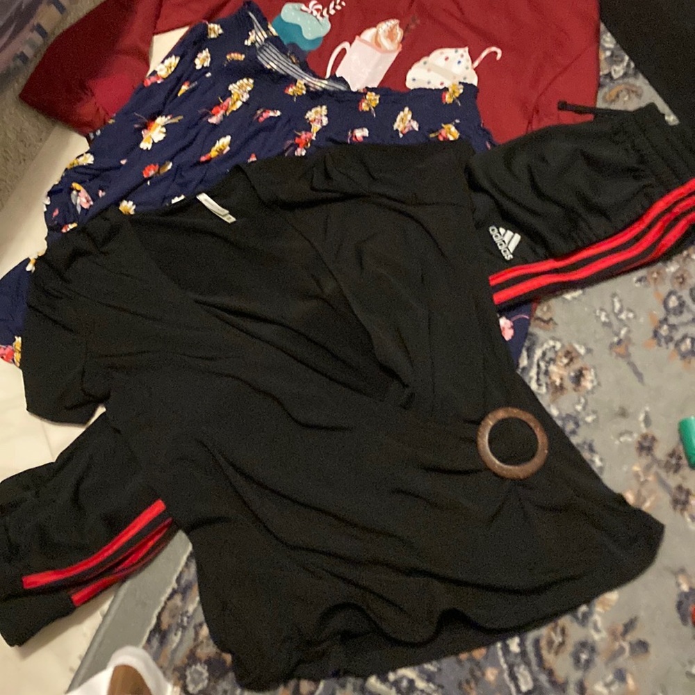 Random Clothing Lot.